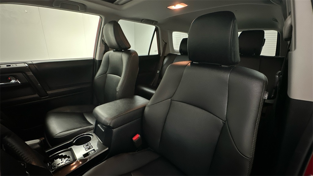 2023 Toyota 4Runner Special Edition photo 9