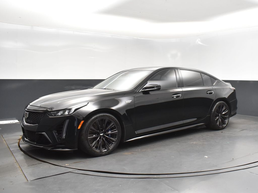 2024 Cadillac CT5 V photo 3