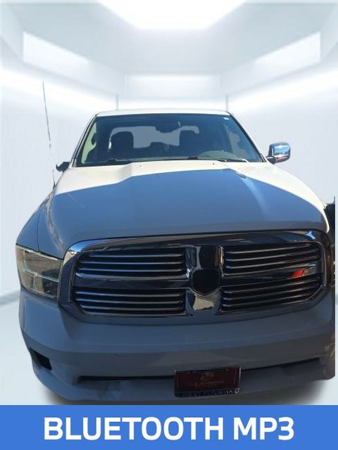 2013 Ram 1500 Express photo 2