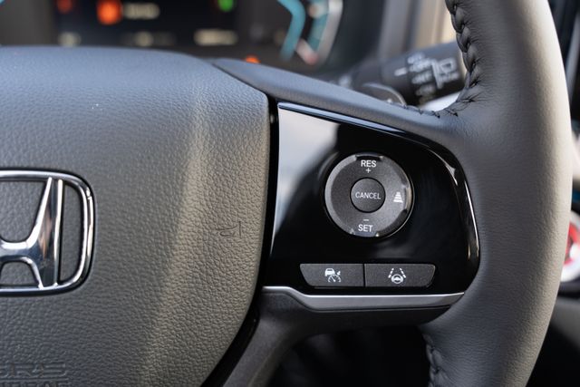 2023 Honda Odyssey Touring photo 20