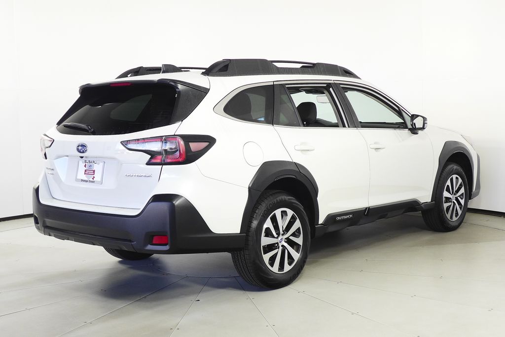 2025 Subaru Outback Premium photo 3