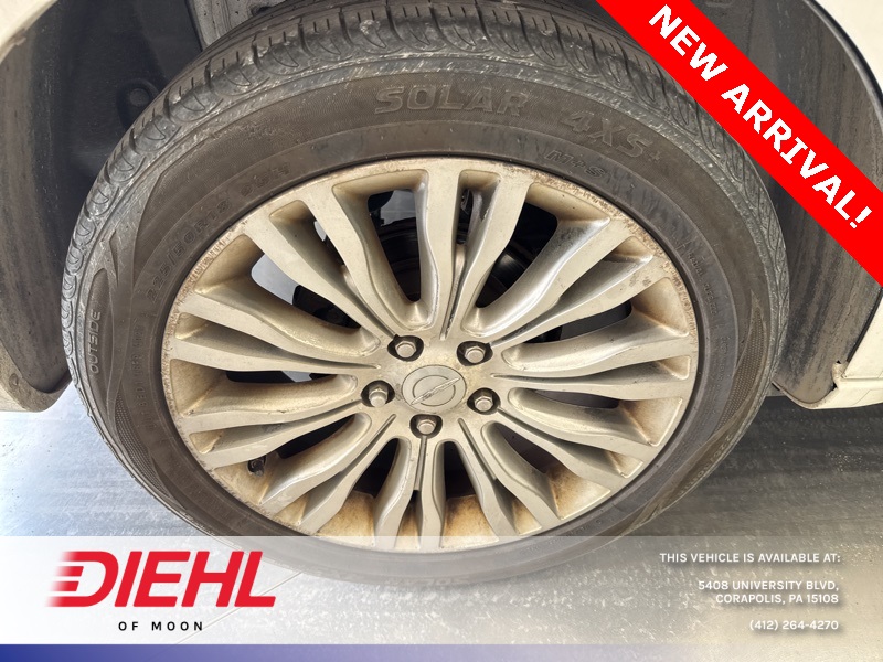 2013 Chrysler 200 Limited photo 7
