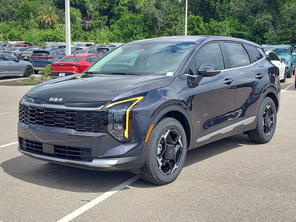 2026 Kia Sportage EX photo 2
