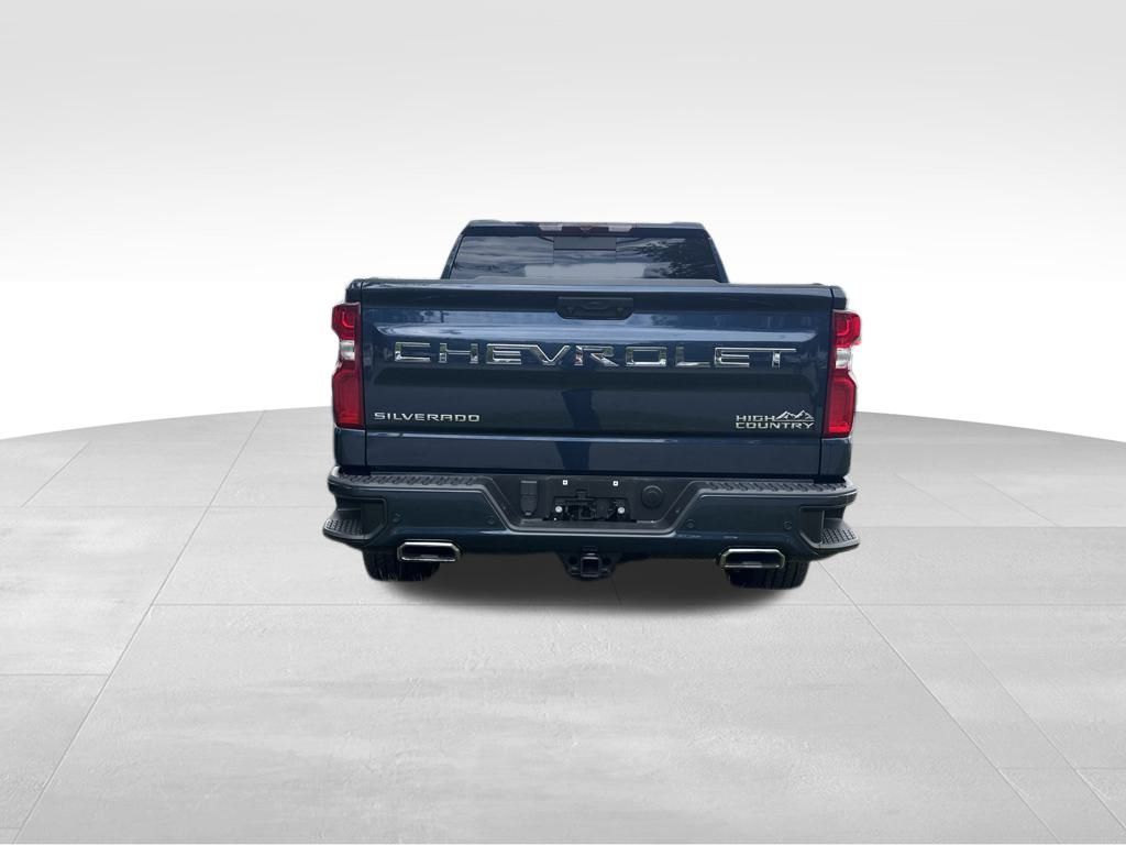 2022 Chevrolet Silverado 1500 High Country photo 5