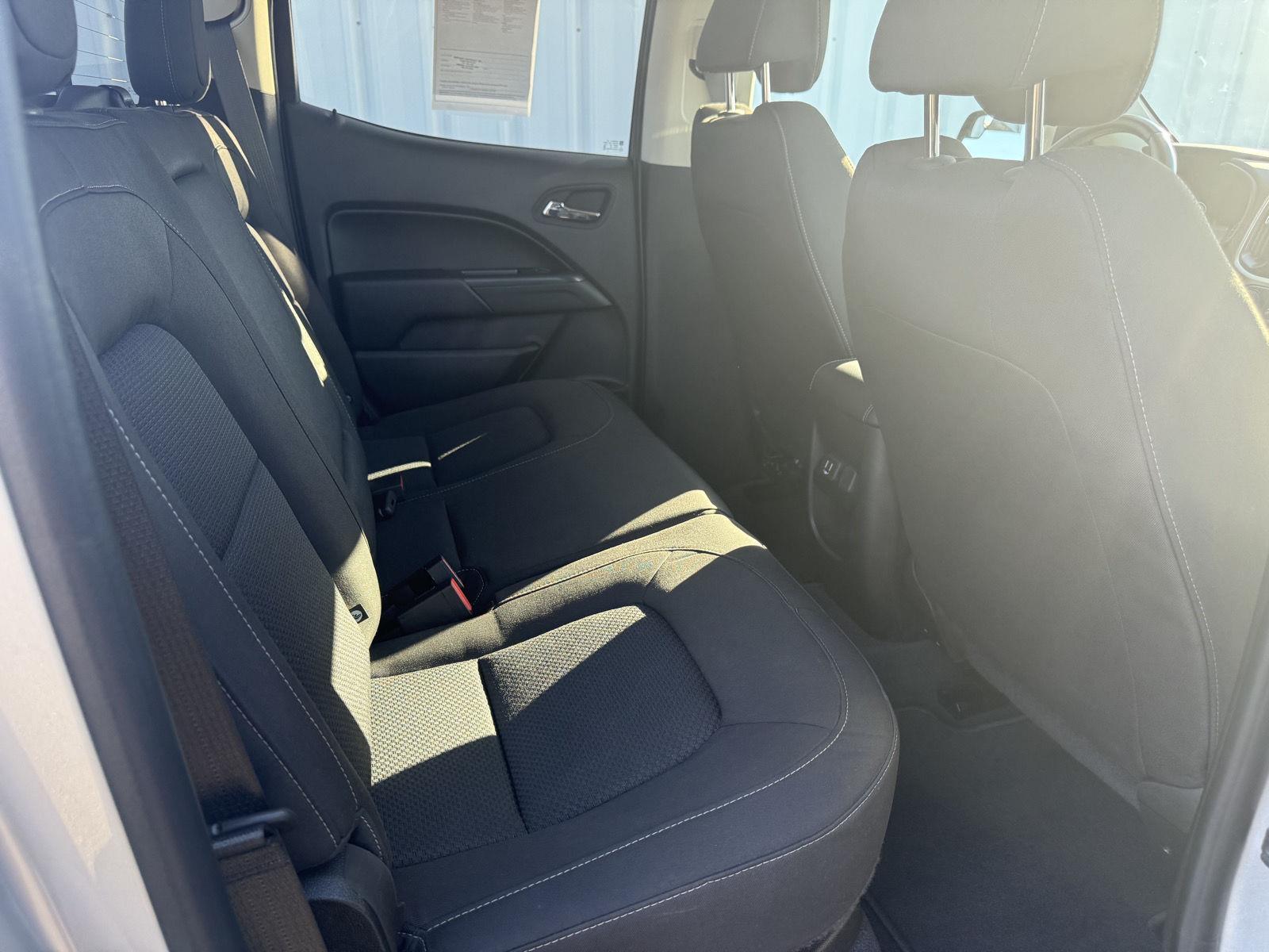 2020 Chevrolet Colorado LT photo 20