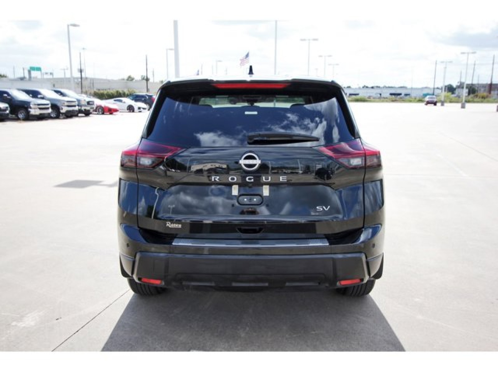 2024 Nissan Rogue SV Black at Robbins Nissan