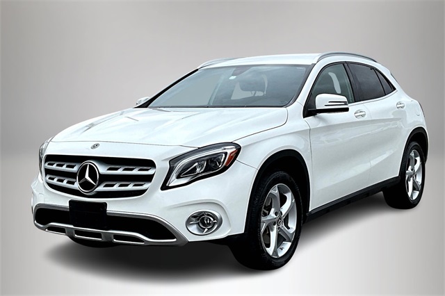 2019 Mercedes Benz GLA 250 photo 2