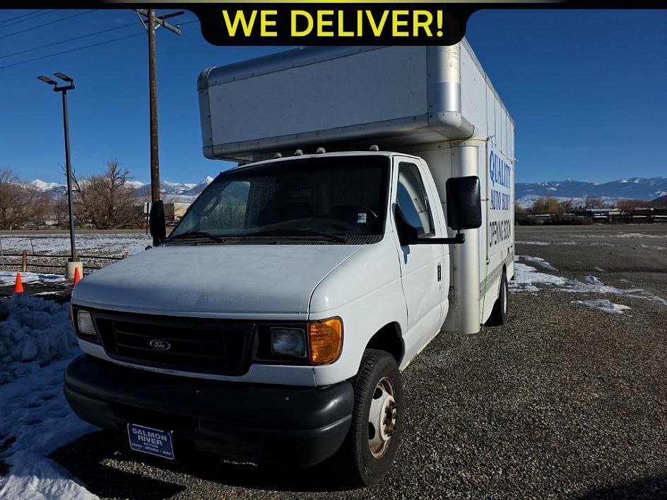 2007 Ford Econoline's photo