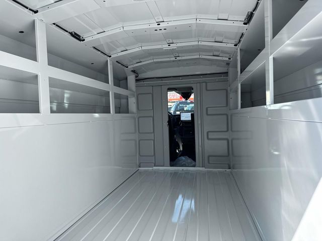 2025 Ford Transit photo 3