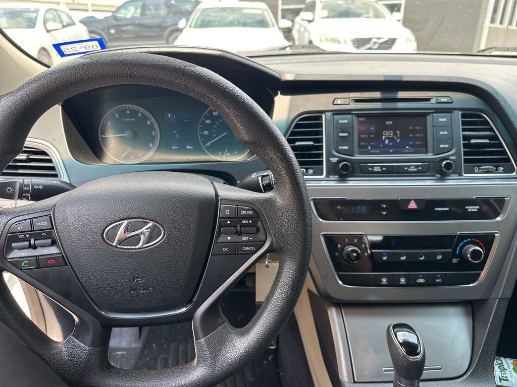 2015 Hyundai Sonata Eco photo 6