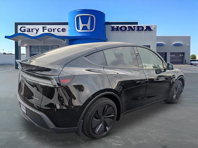 Used 2026 Tesla New Model Y Long Range with VIN 7SAYGDEE5TF422199 for sale in Bowling Green, KY