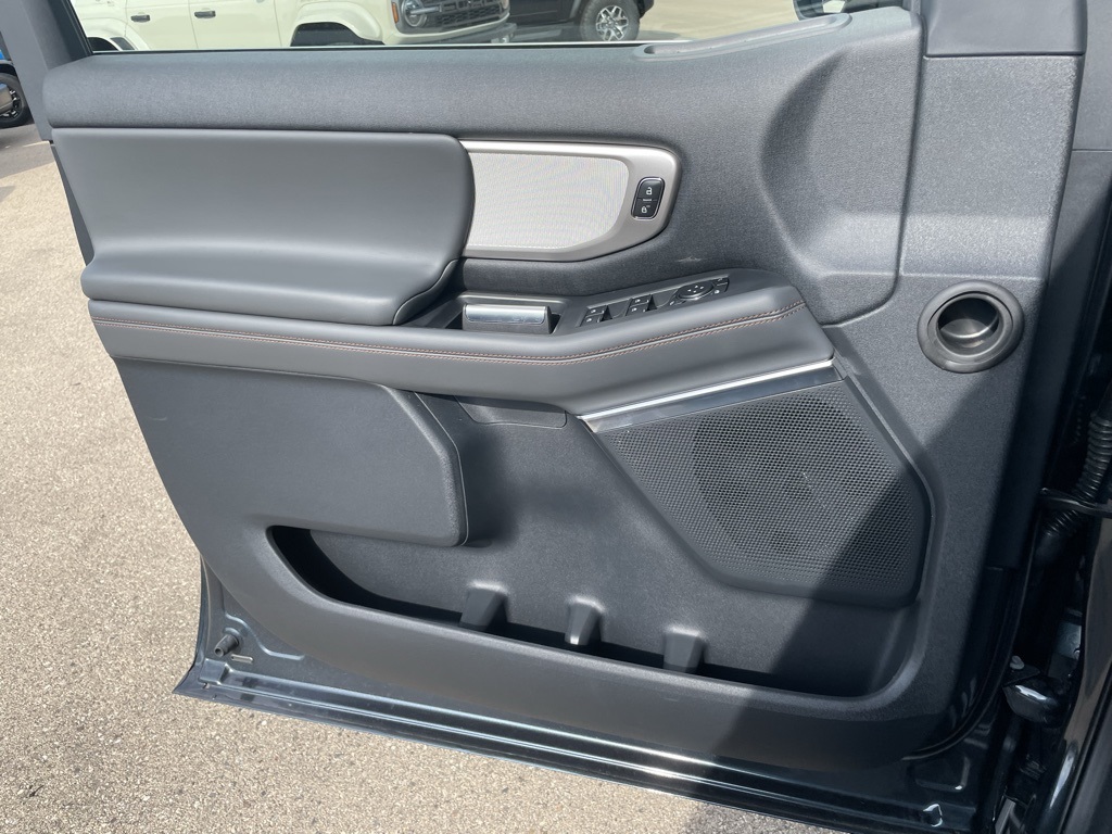 2025 Ford Expedition photo 51