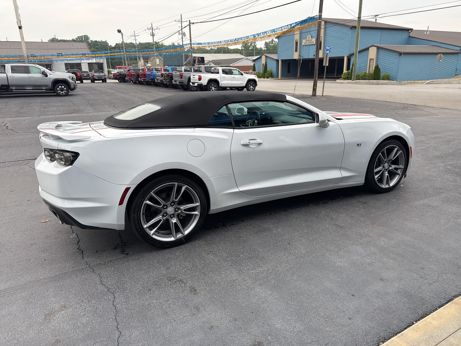 2024 Chevrolet Camaro 1LT photo 9
