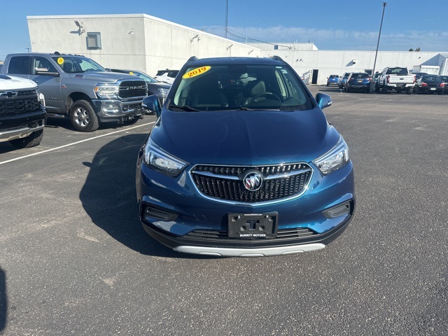 2019 Buick Encore Preferred photo 2