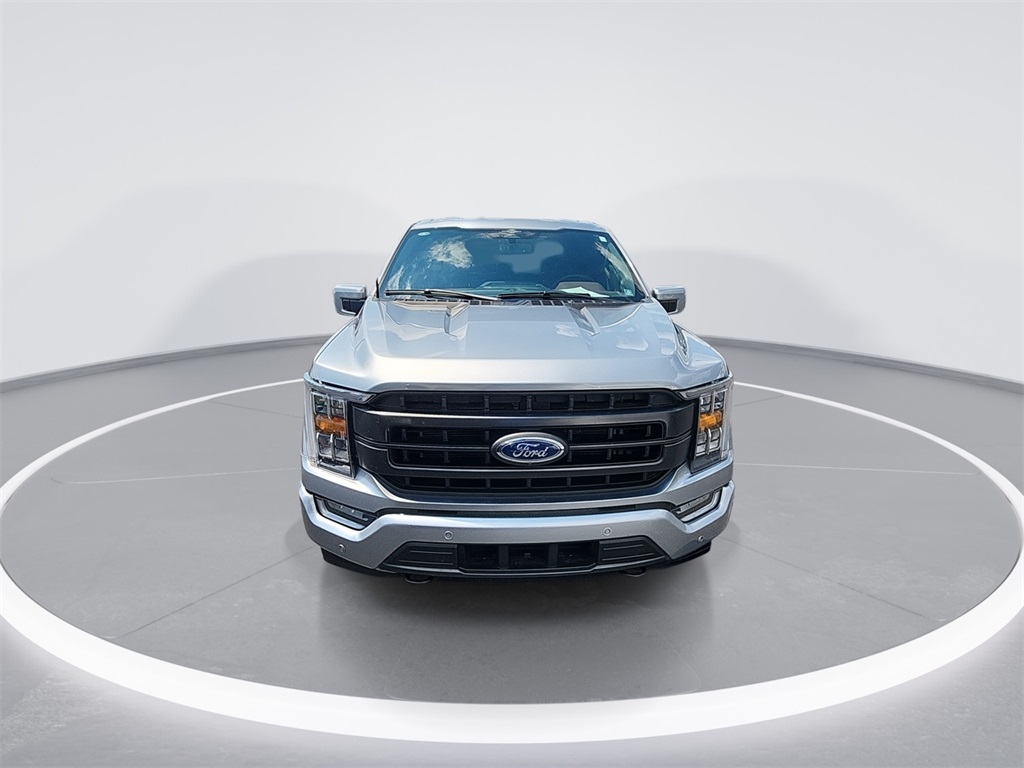 2023 Ford F-150 Lariat photo 2