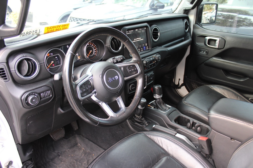 2019 Jeep Wrangler Unlimited Sahara photo 4