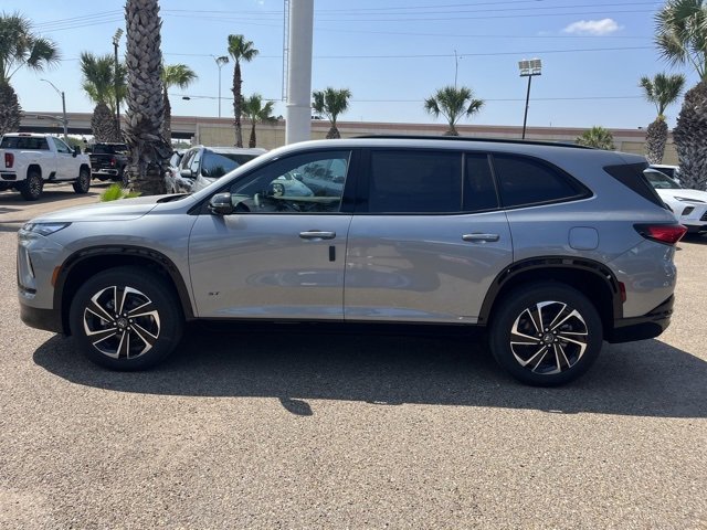 2026 Buick Enclave Sport Touring photo 4
