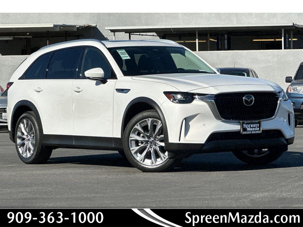 2026 Mazda CX-90 Preferred Package's photo