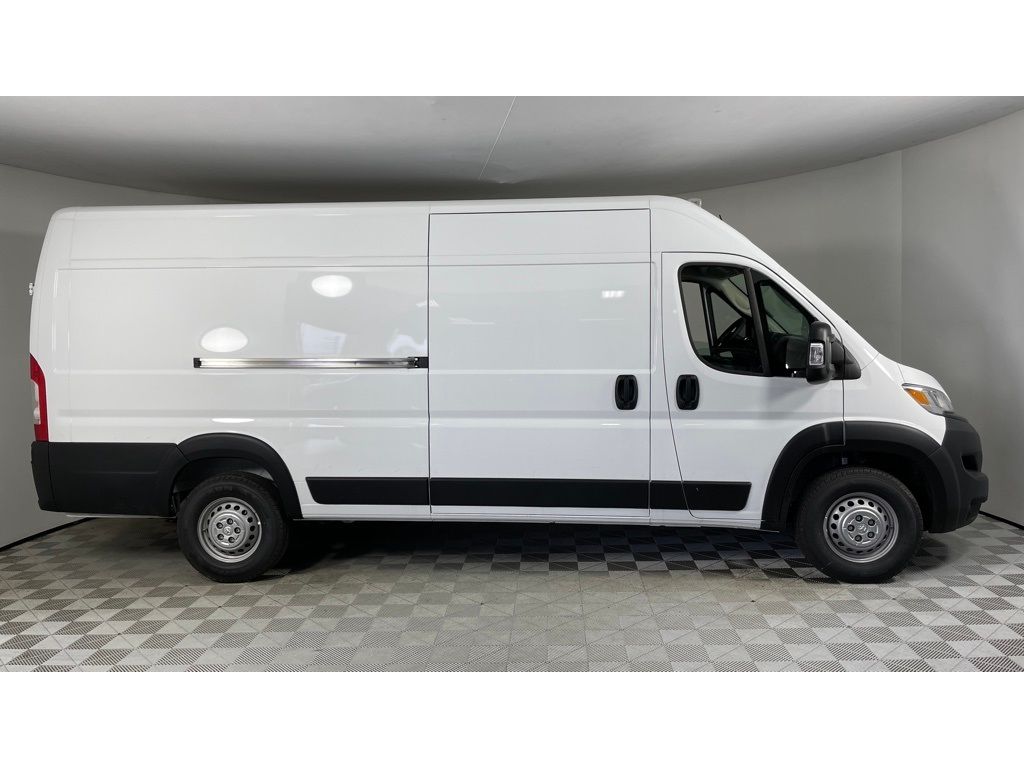 2024 Ram ProMaster 3500 photo 3