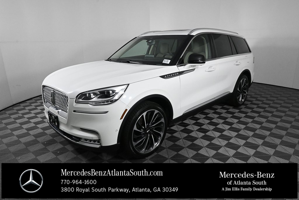 2022 Lincoln Aviator Reserve's photo