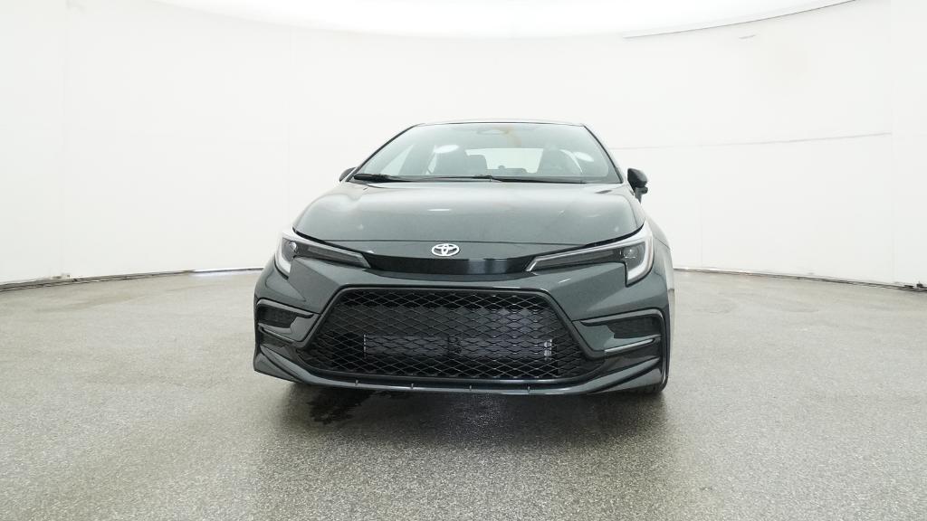 2025 Toyota Corolla SE photo 3
