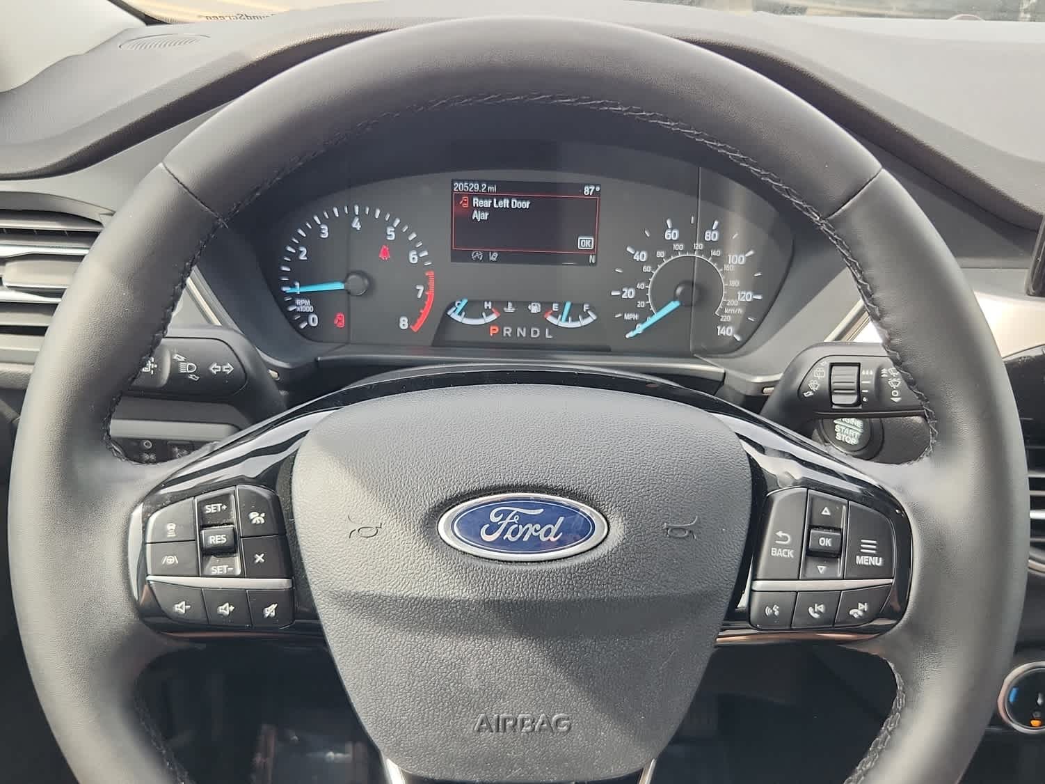 2022 Ford Escape SEL photo 16