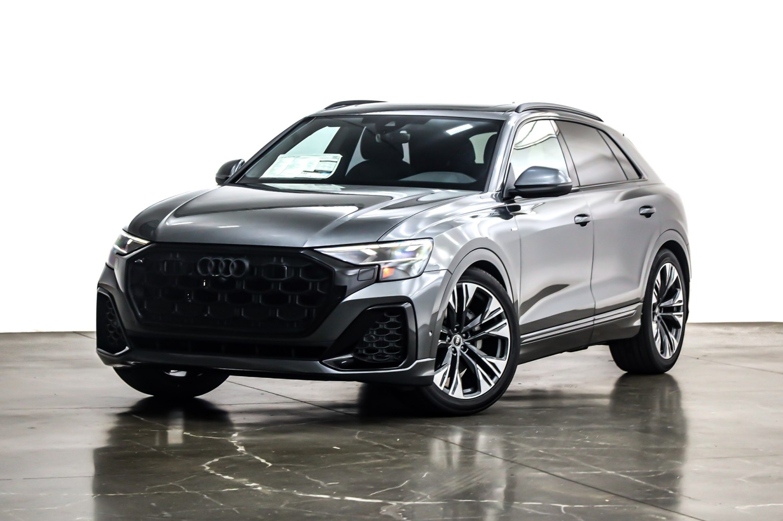 2026 Audi Q8 Premium Plus's photo