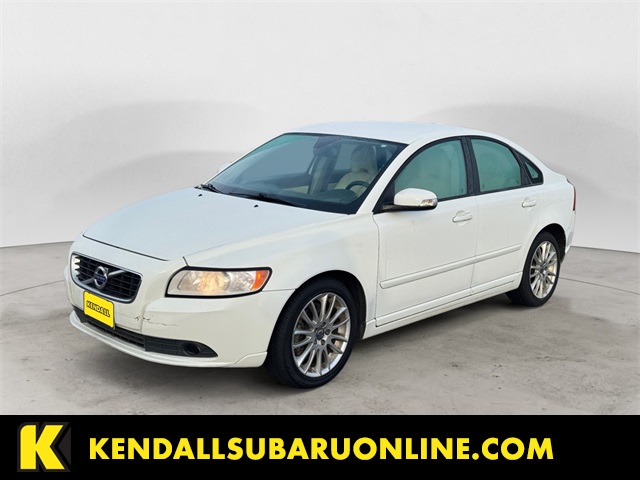 2011 Volvo S40 T5's photo