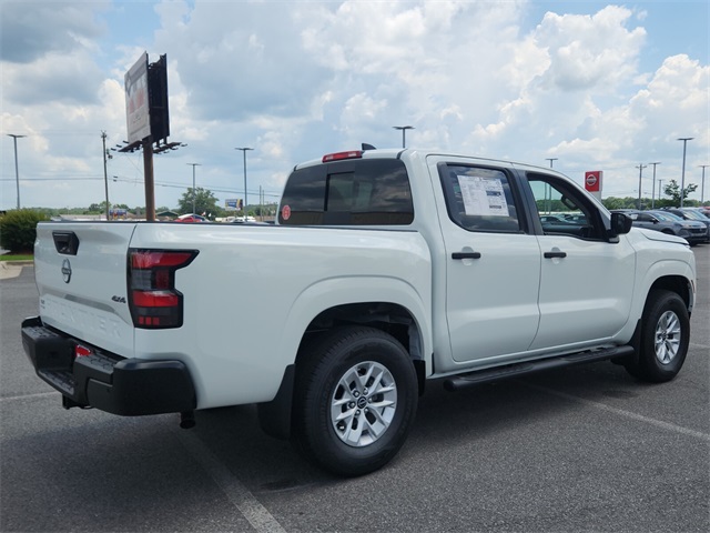 2025 Nissan Frontier S photo 3