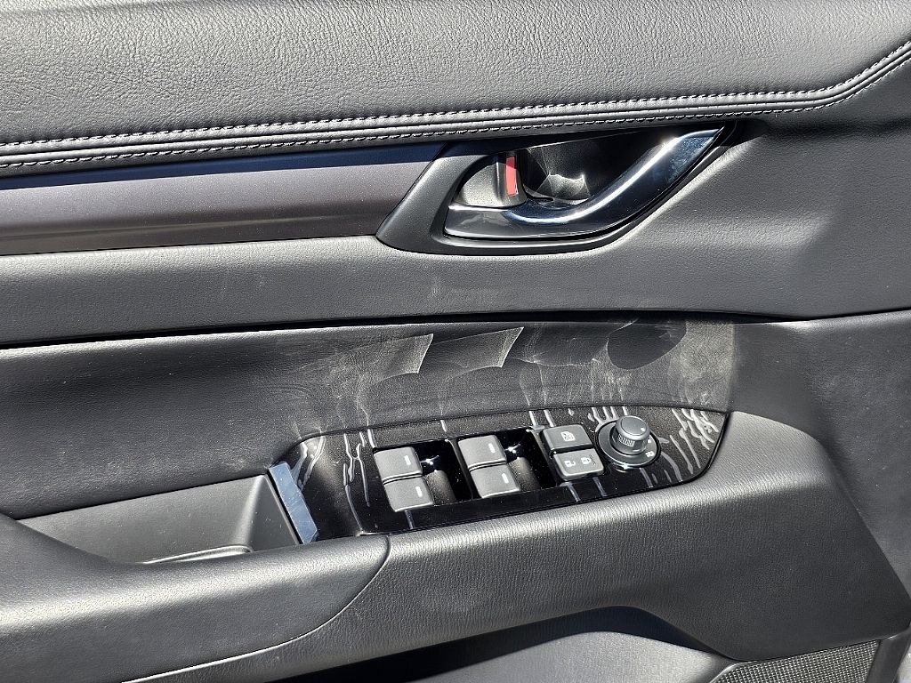 2025 Mazda CX-5 2.5 Select photo 21