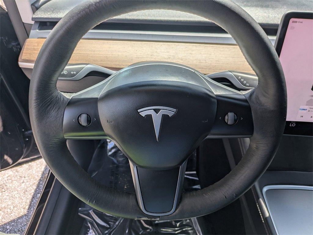 2022 Tesla Model Y Long Range photo 19