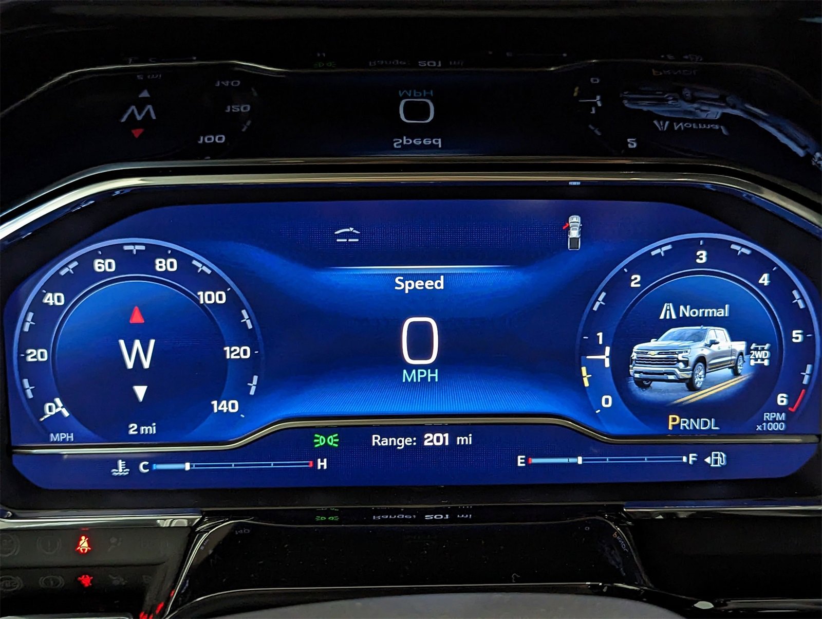 2025 Chevrolet Silverado 1500 LT photo 30