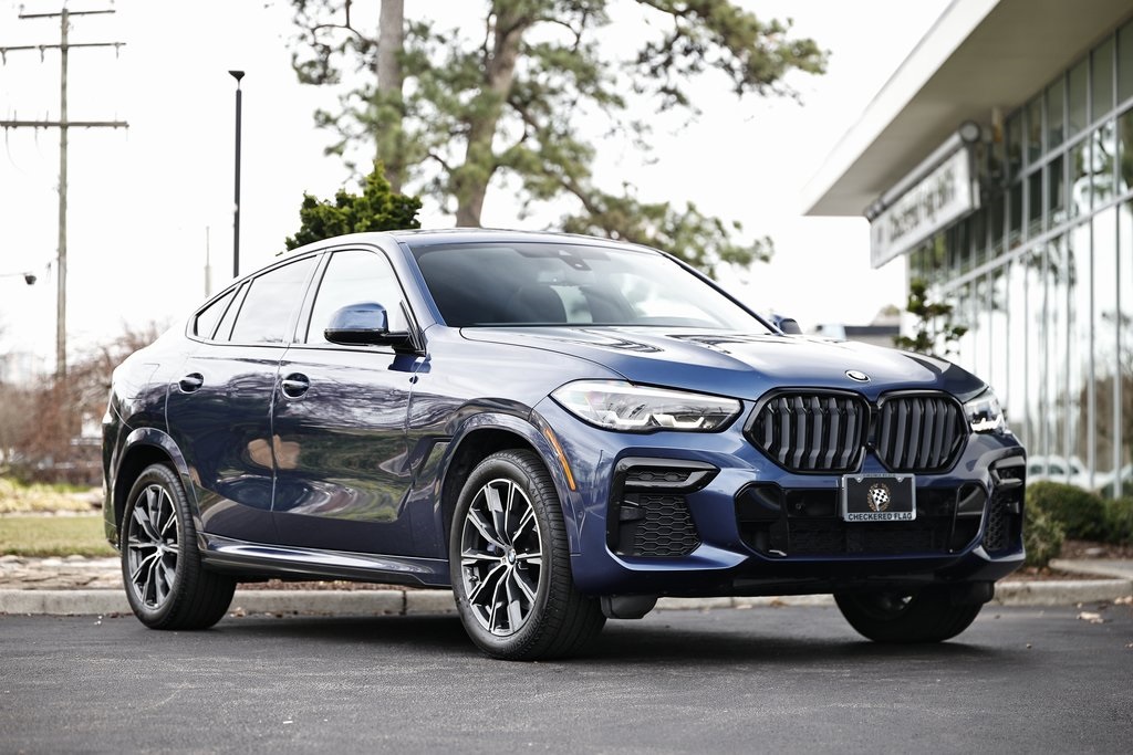2023 BMW X6 40i's photo