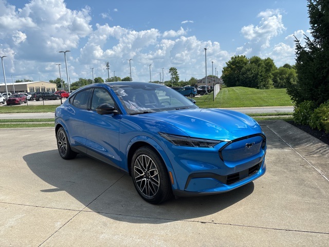 2025 Ford Mustang Mach-E Premium photo 31