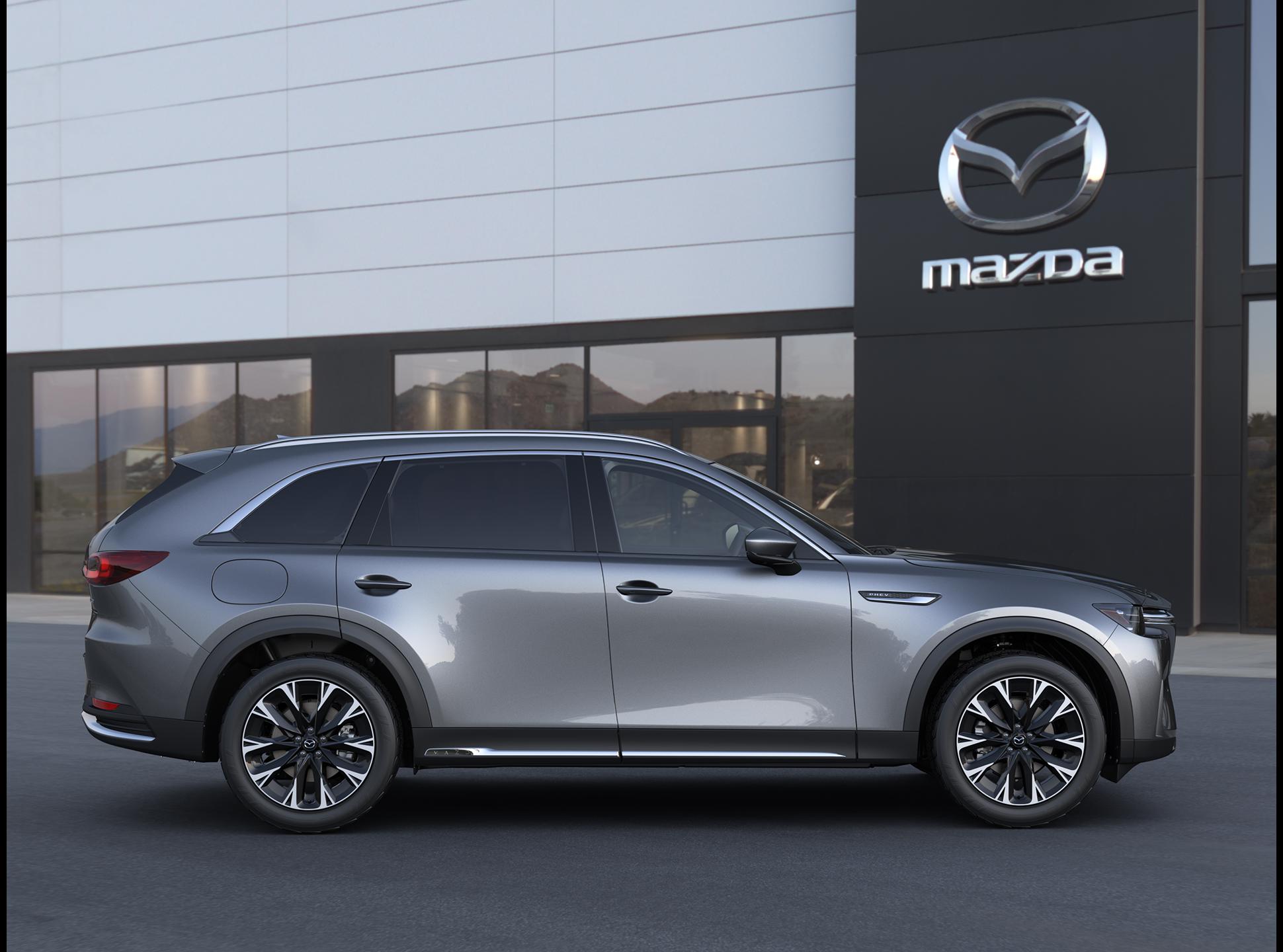 2025 Mazda CX-90 Plug-in Hybrid Premium Plus photo 5