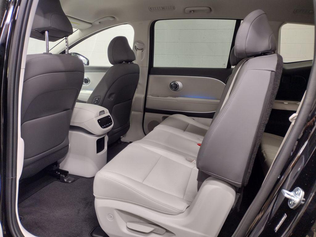 2026 Hyundai Ioniq SEL photo 21