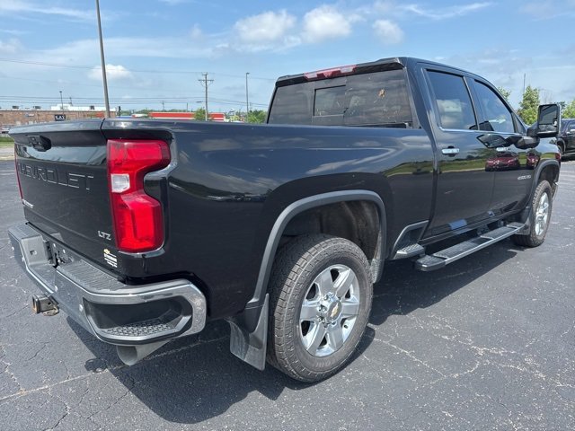 2022 Chevrolet Silverado 2500HD LTZ photo 4