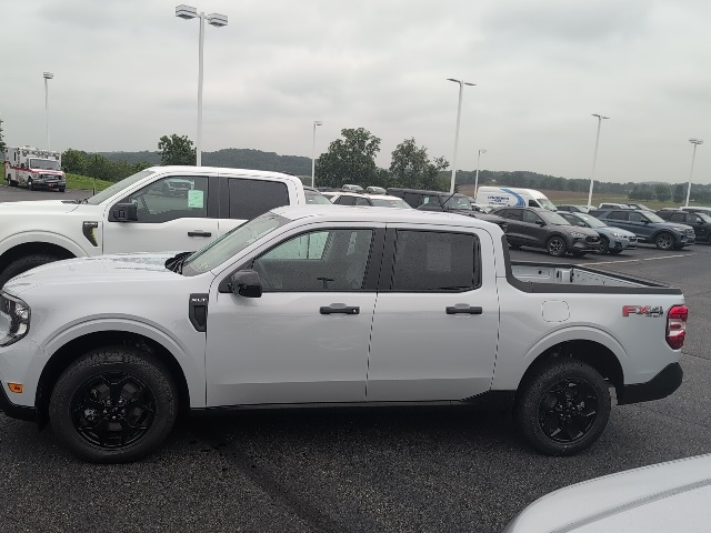 2025 Ford Maverick XLT photo 4
