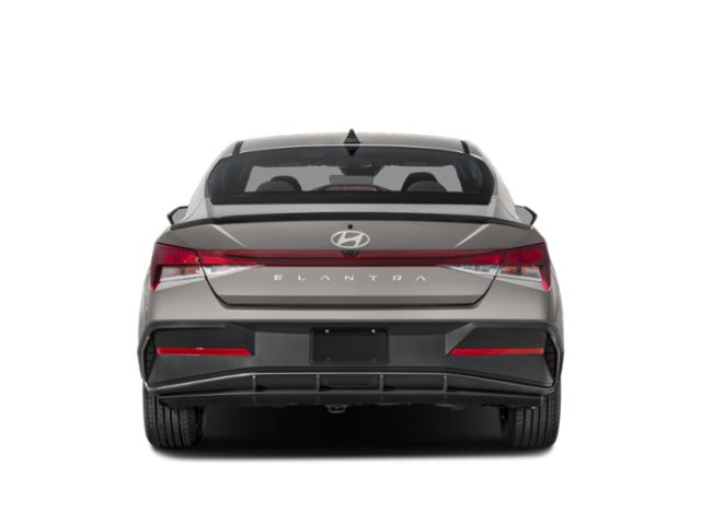 2025 Hyundai Elantra SEL Sport photo 16