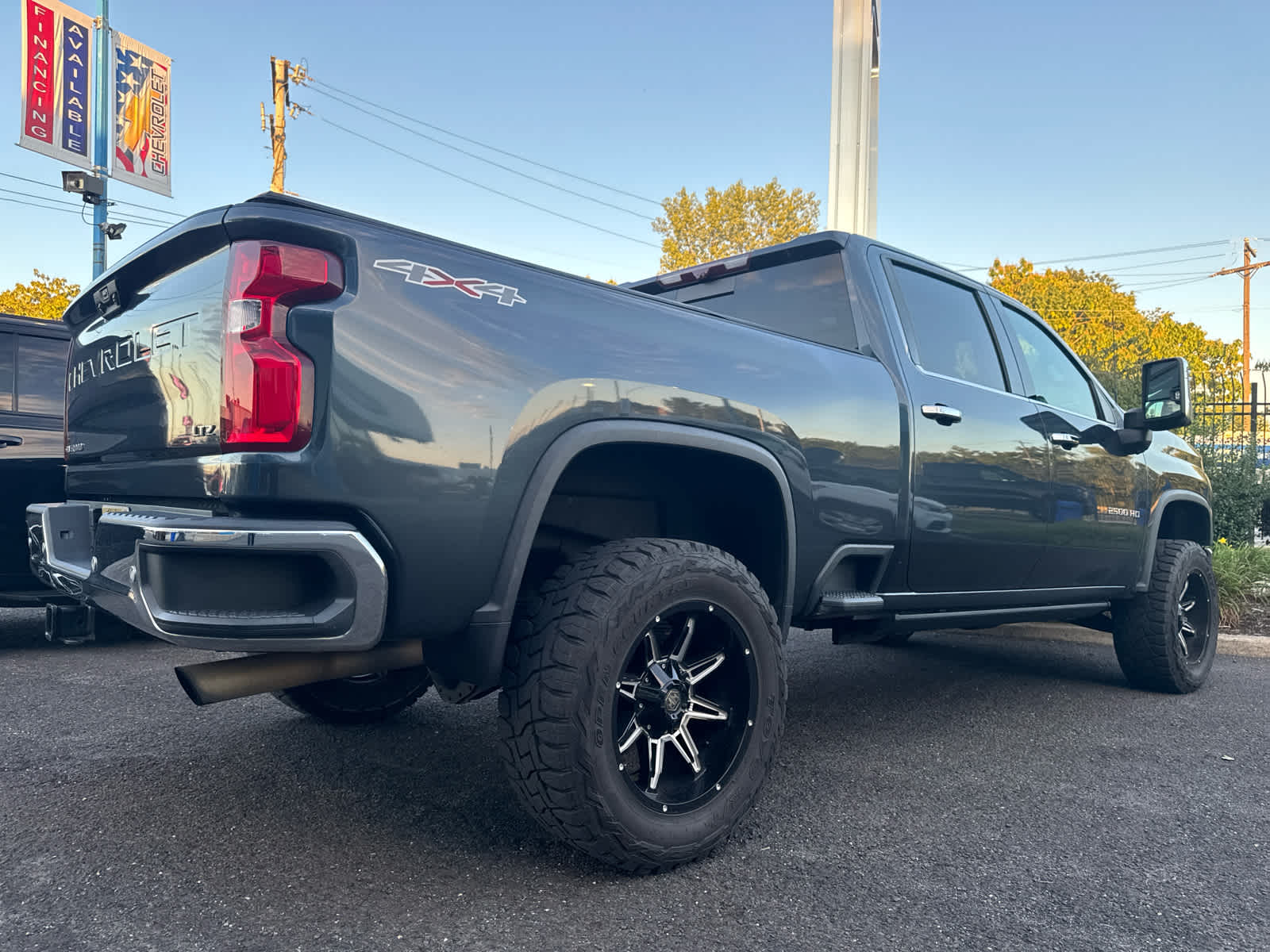 2020 Chevrolet Silverado 2500HD LTZ photo 3