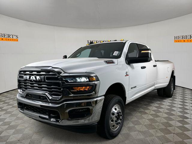 2026 RAM Ram 3500 Pickup Big Horn's photo