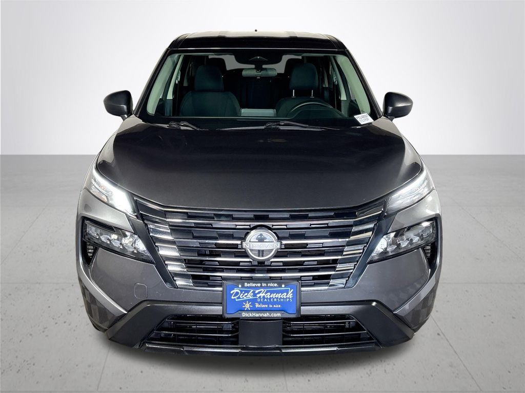 2024 Nissan Rogue S photo 3