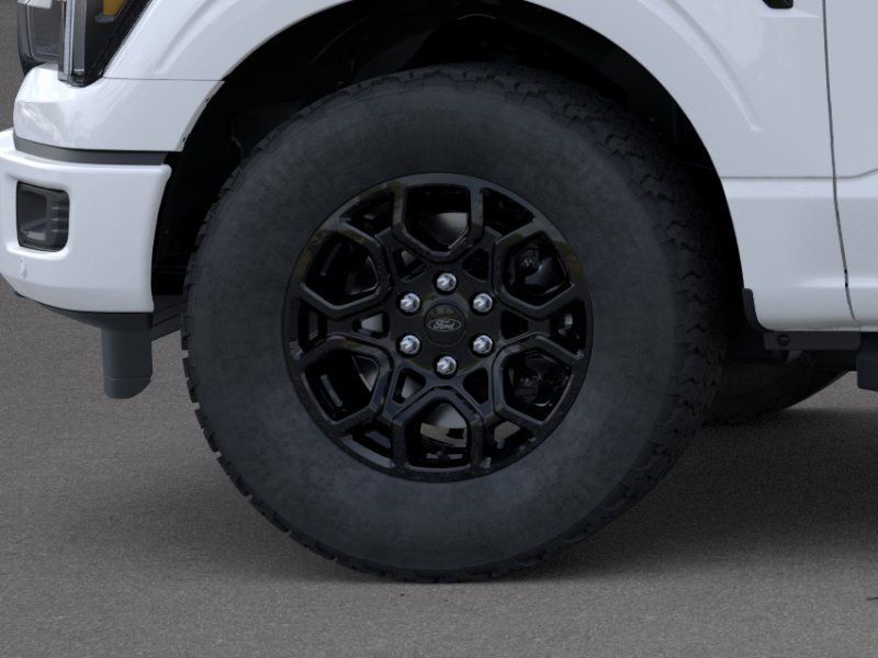 2025 Ford F-150 Lariat photo 17