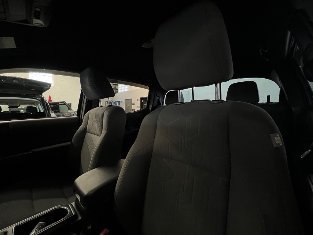 2019 Toyota Tacoma TRD Sport photo 10