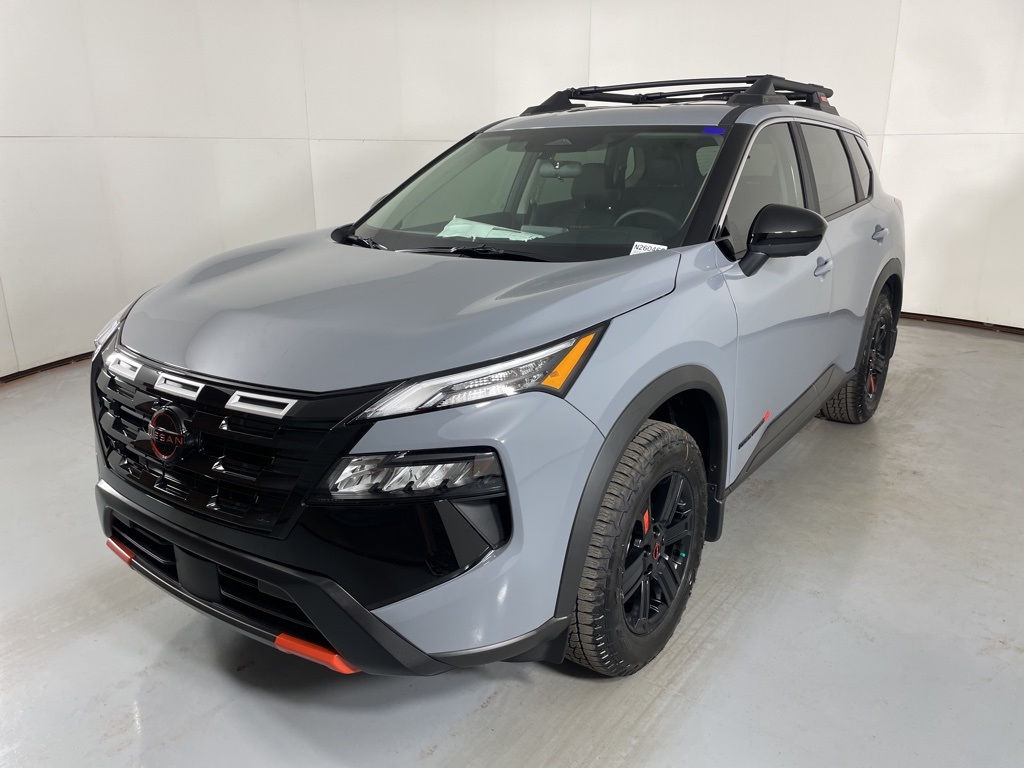 2026 Nissan Rogue SV photo 4