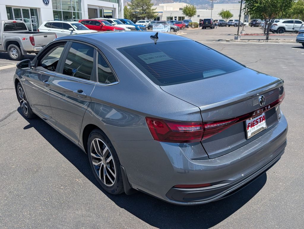 2025 Volkswagen Jetta 1.5T SE photo 6