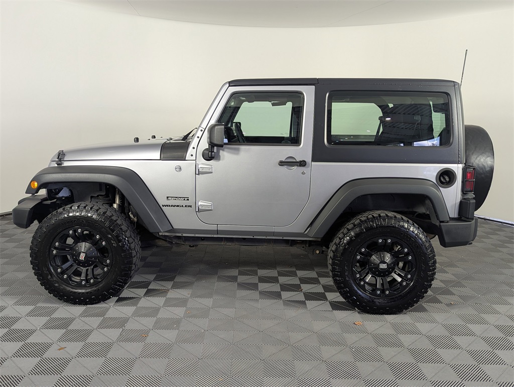 2013 Jeep Wrangler Sport photo 3