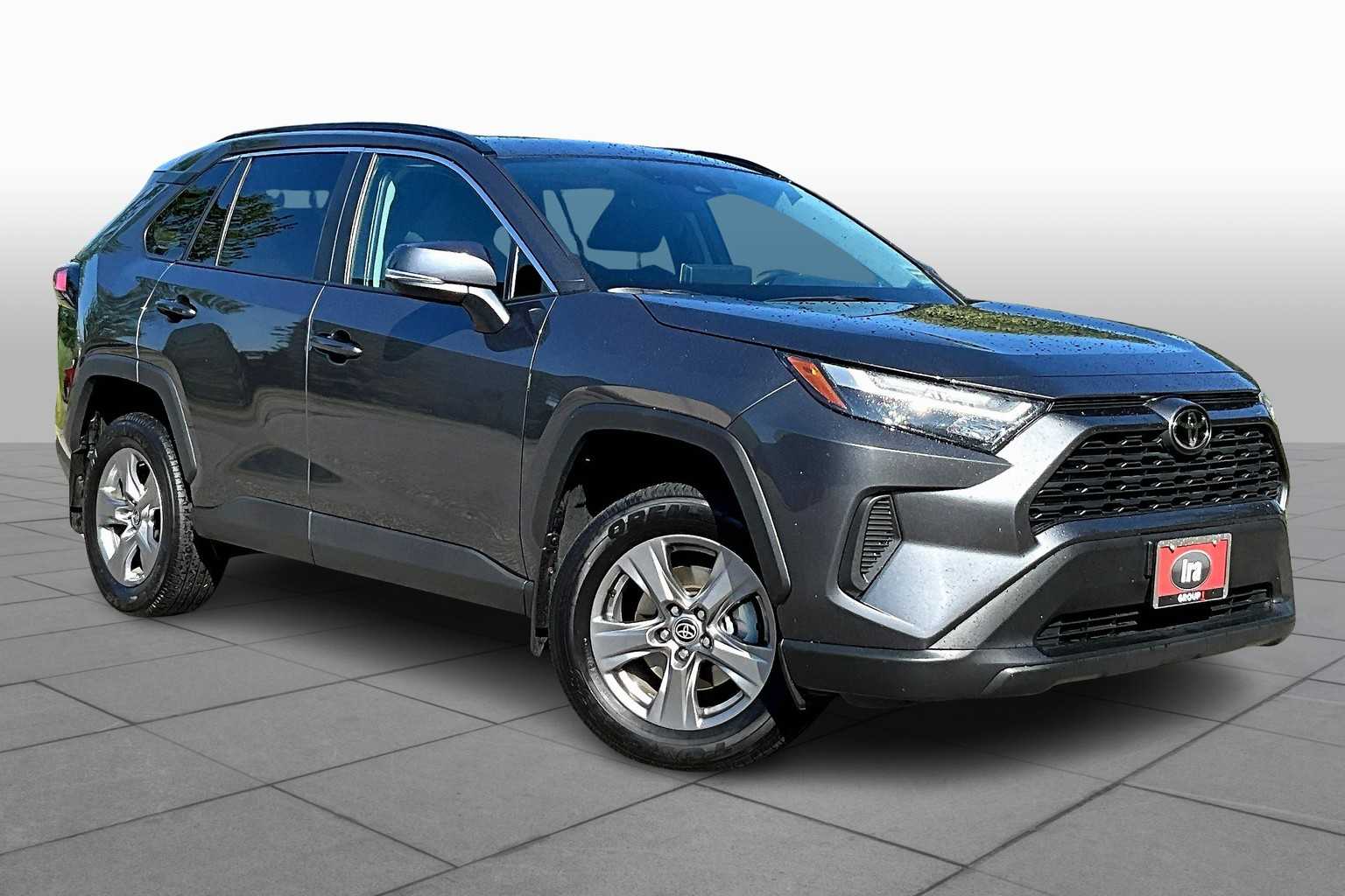 Used 2022 Toyota RAV4 XLE with VIN 2T3P1RFV3NC259671 for sale in Northfield, Minnesota