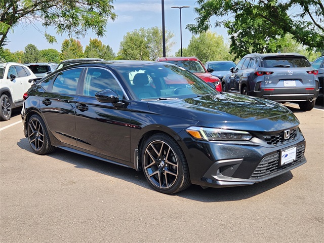 2022 Honda Civic Sport Touring photo 4