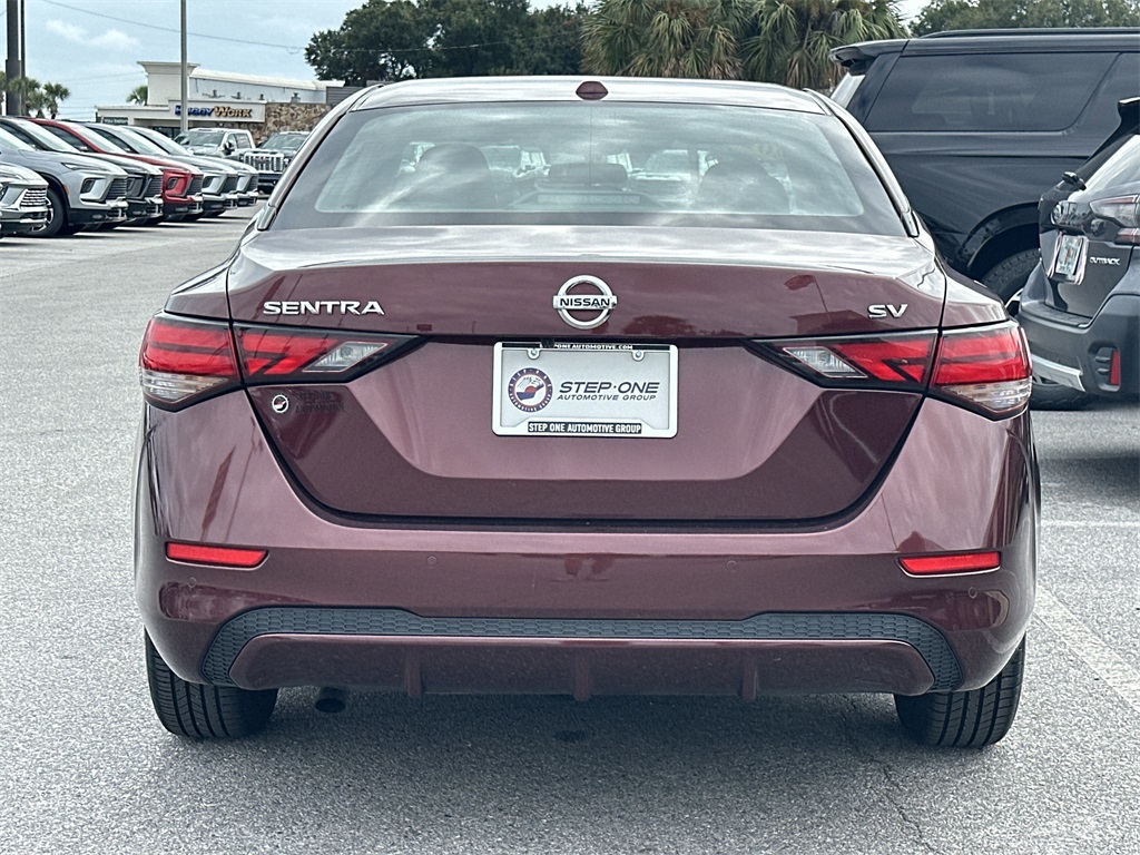 2023 Nissan Sentra SV photo 4